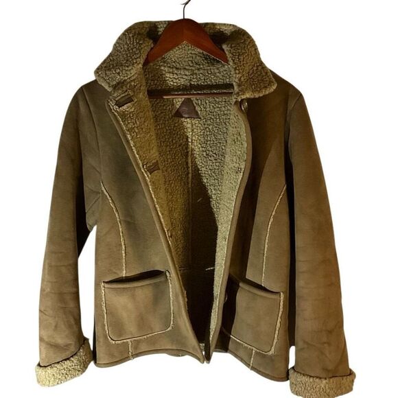 Fjall Sherpa Jacket, Small. Brown Pockets. Faux Suede, Shearling. Thick and warm - Picture 12 of 16